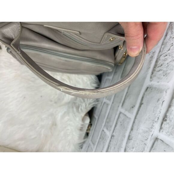 ROSEGIN Vegan Premium Leather Diaper Bag Backpack for Boy Girl Gray - Picture 8 of 13